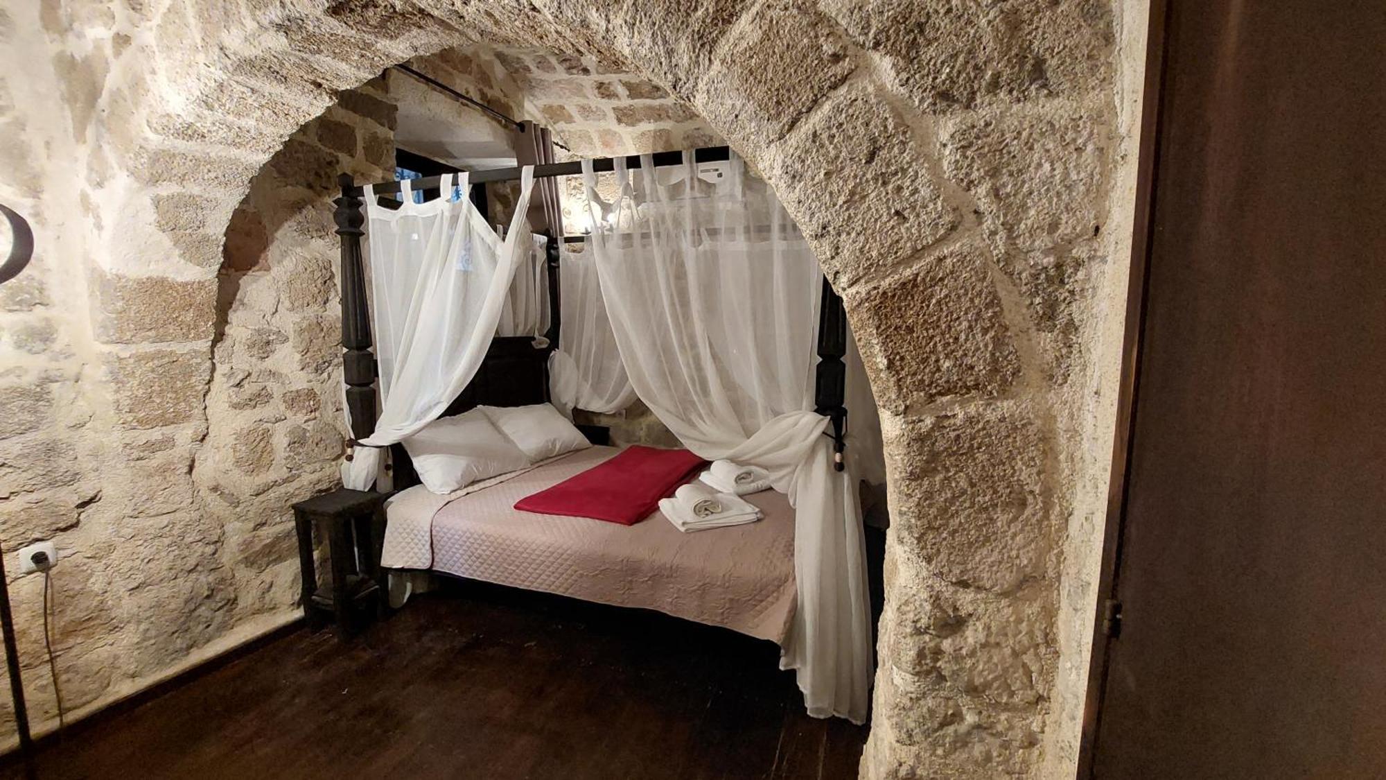 Saint Michel Boutique Hotel Rhodes City Стая снимка